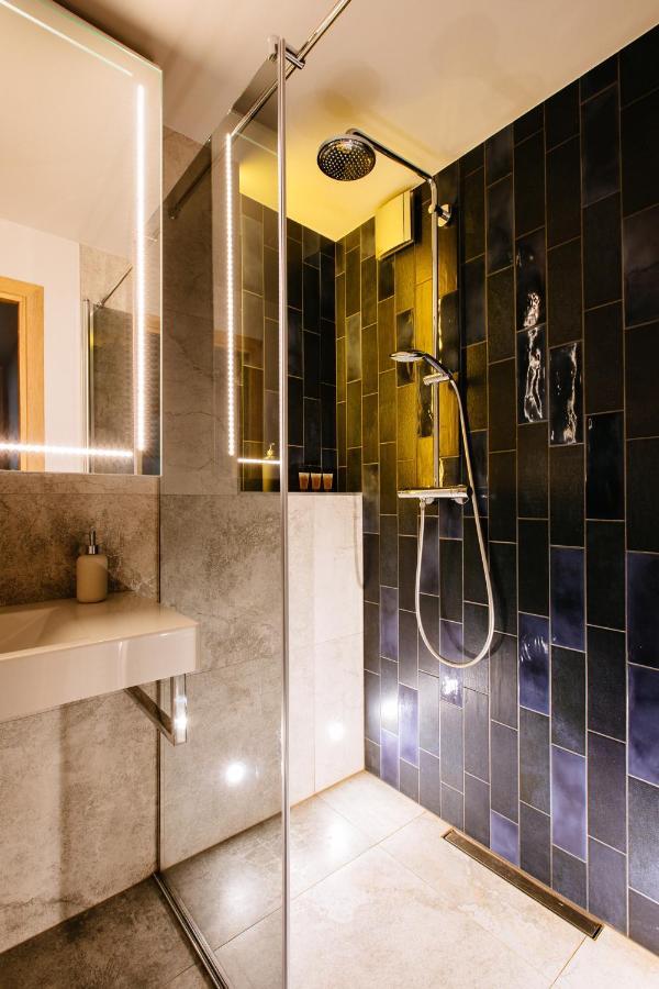 New Exclusive 2 Bedroom Apartment In Oldriga Kültér fotó